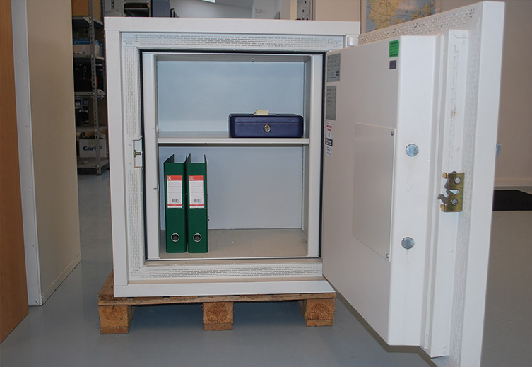 Brugte pengeskabe til salg