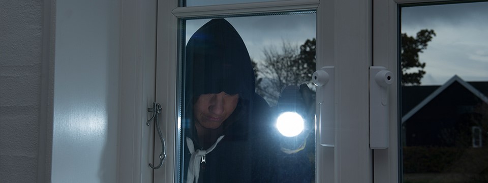 Vindueslås med nøgle