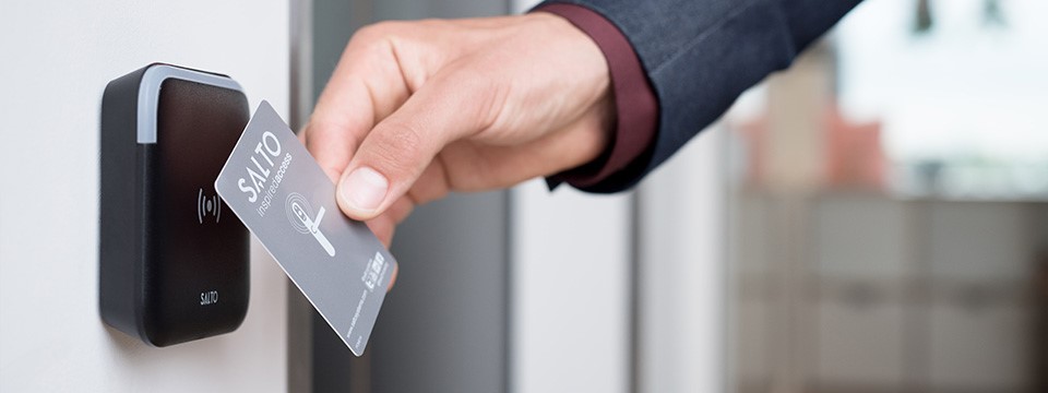 Nøglebrik Salto pris