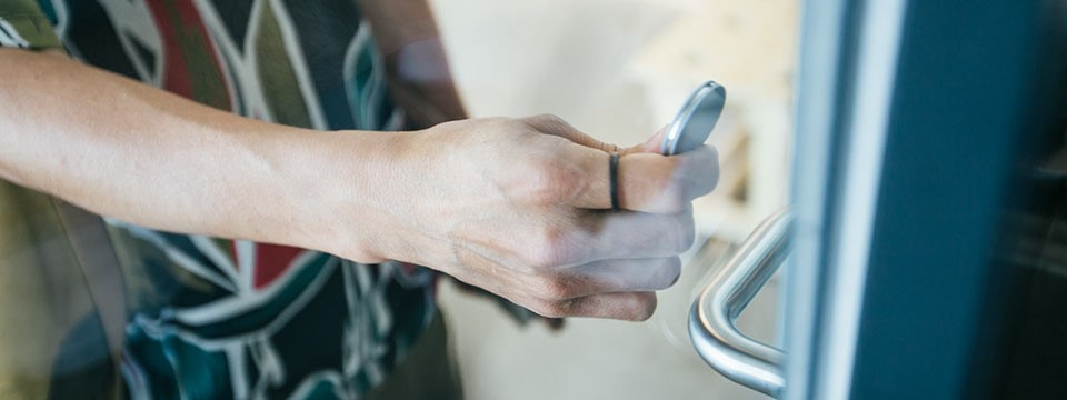 Salto KS adgangskontrol pris